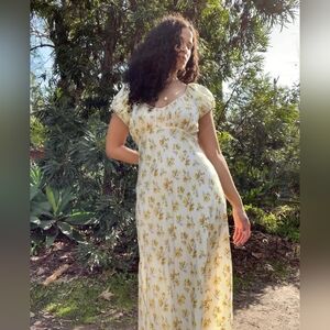 Doen Florencia Dress- Gold Frolicking